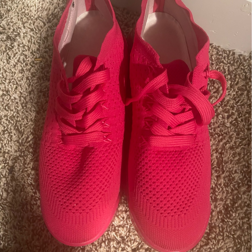 Fashion Sneakers!! Never worn.